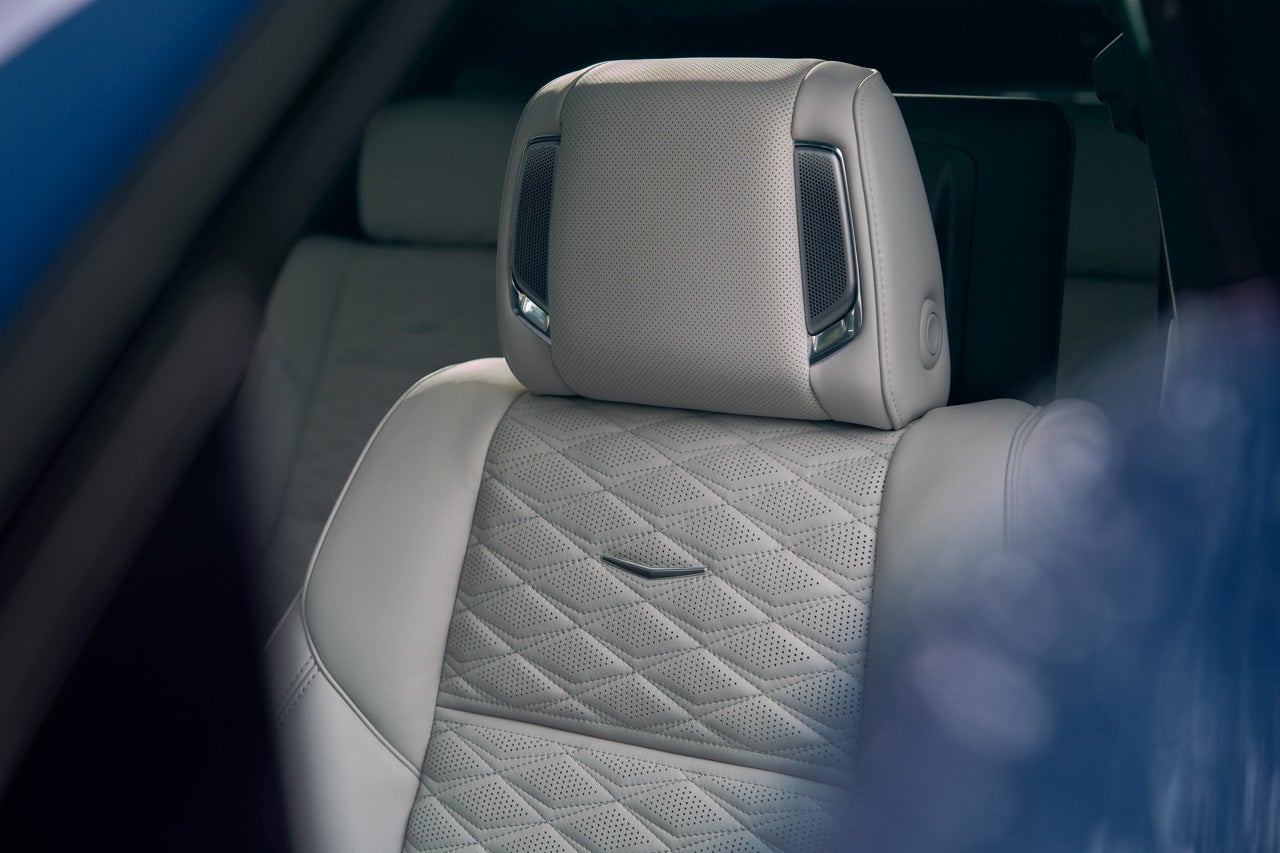 AutoGrupo Cadillac in TOA BAJA PR