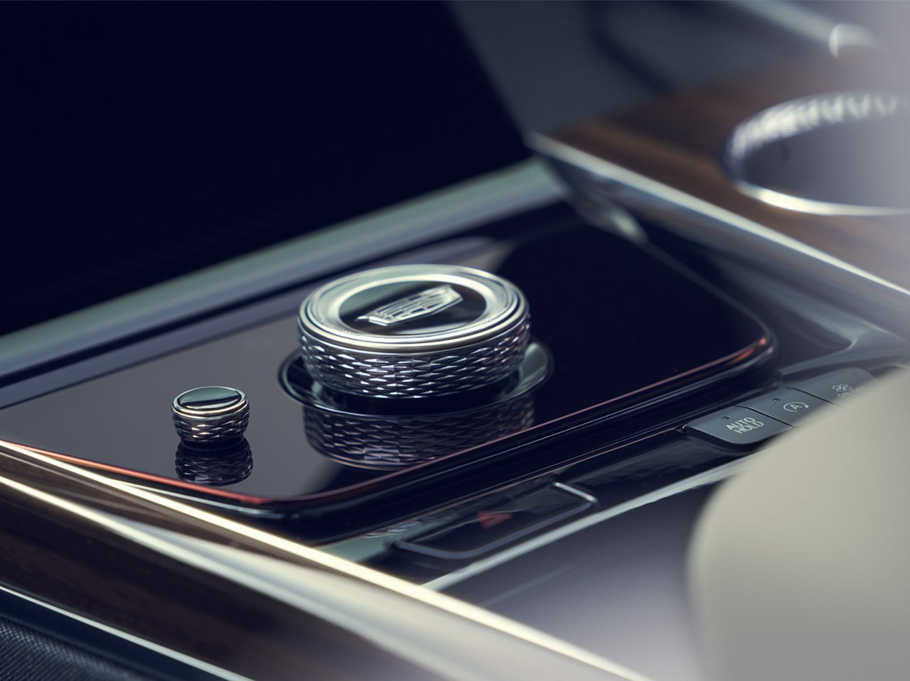 AutoGrupo Cadillac in TOA BAJA PR