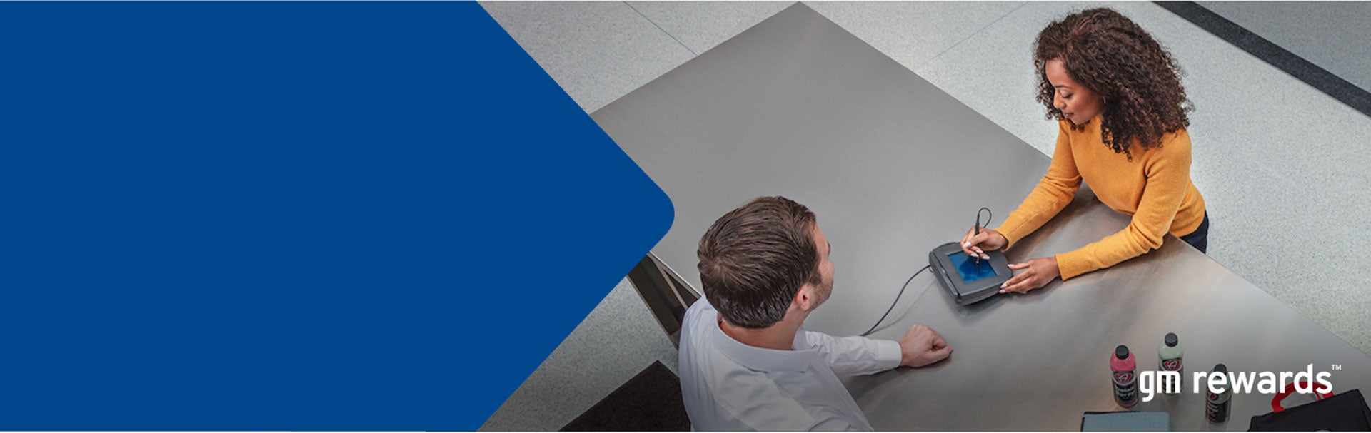 AutoGrupo Cadillac in TOA BAJA PR